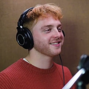 Video: Sam Tutty Records About To Go In From TWO STRANGERS Cast Recording Photo