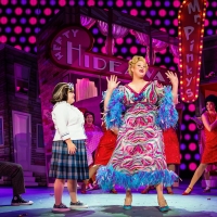 BWW Review: HAIRSPRAY at National Theatre Video