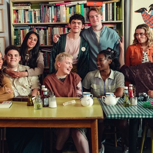 Photo: First Look at HEARTSTOPPER Finale; Release Date Revealed Photo