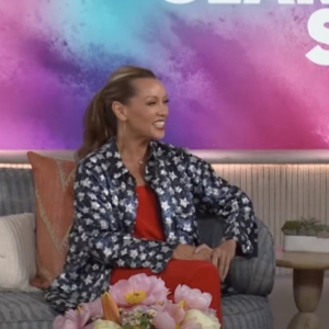 Video: Vanessa Williams Talks Singing New Elton John Songs in THE DEVIL WEARS PRADA Video