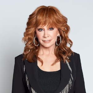 Reba McEntire to Host NBC's CHRISTMAS IN ROCKEFELLER CENTER Photo