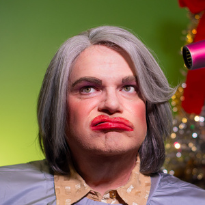 The Ringwald To Present Holiday Parody STEEL POINSETTIAS In December