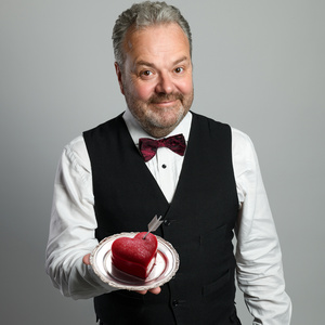 Comedian Hal Cruttenden Extends UK Tour Into 2026 Photo