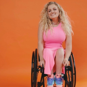 Ali Stroker Joins MOMS NIGHT OUT: THE CONCERT SERIES at The Green Room 42 Photo