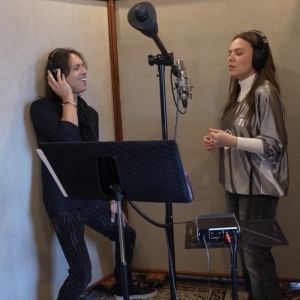 Joy Huerta and Foreigner Unite for Spanish Rendition of 'I Want To Know What Love Is' Photo