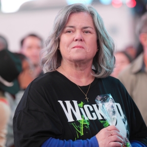 Photo: Rosie O'Donnell Dons WICKED Shirt in New AND JUST LIKE THAT Preview Video