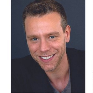 Adam Pascal and Chilina Kennedy to be Honored at TOAST TO BROADWAY at the Hudson Theatres  Photo