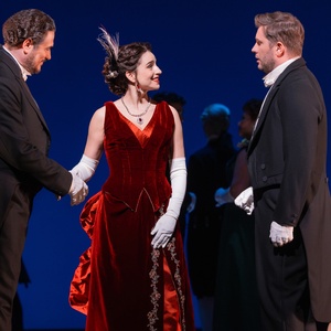 Review: Despite Stellar Cast, Mets ONEGIN Revival Refuses to Fly in Warner&rsquo;s Misbego Photo