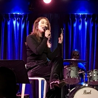 BWW Review: EDEN ESPINOSA: UNPLUGGED AND UNPLANNED Fills the Room With Good Vibes at…