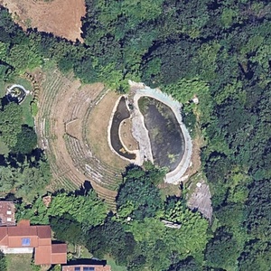 Italian Man Jailed for Fake Roman Amphitheatre Photo