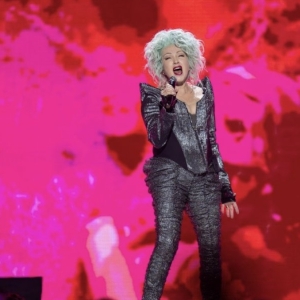 CBS to Air GRAMMY Salute Specials Honoring Cyndi Lauper and Earth, Wind & Fire Photo