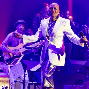 Video: Dee Dee Bridgewater Performs 'The Thrill Is Gone' in Exclusive Sneak Peek of P Photo