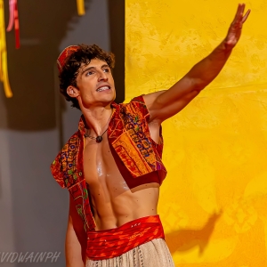 PHOTOS: Ferran Fabá es el nuevo ALADDIN en el Teatro Coliseum de Madrid Photo