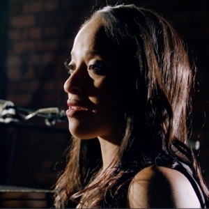Video: Watch Jenny Fitzpatrick Perform 'As Long As He Needs Me' From OLIVER! at Leeds Video