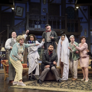 Review: NOISES OFF at Great Lakes Theater Festival Photo