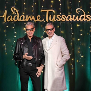 Photos: Jeff Goldblum Poses with New Madame Tussauds Wax Figure Photo
