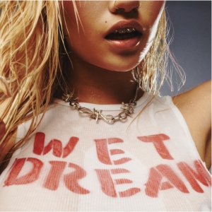 Rising Pop Sensation Snow Wife Drops 'Wet Dream' Photo