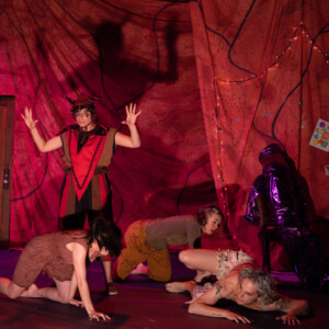 Review: Black Cat Theatre's ELEPHANT IN THE WOMB at Theater Wit