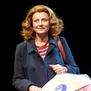 Review Roundup: What Did the Critics Think of Susan Surandons London Debut in MARY PAGE MA Photo