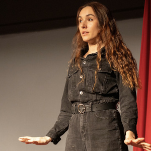 Mari Crawford's One-Woman Show BIPOLAR BADASS is Coming to SoHo Playhouse Photo