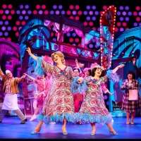 Review: HAIRSPRAY is a Joyous Welcome to the '60s at the MARCUS CENTER