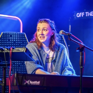 Review: OFF THE RAILS, Oran Mor Photo