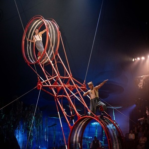 Review: GIFFORDS CIRCUS: WATERFIELD, Chiswick House & Gardens Photo