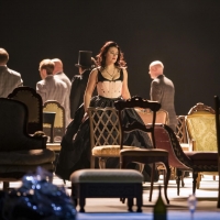 BWW Review: LA TRAVIATA at Comic Opera Of Berlin - Attractive Cast Flounders in an Idiotic Production of Verdi's Tragic Love Story