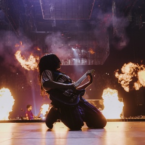 Billie Eilish Concert Film HIT ME HARD AND SOFT Gets Home Release Photo