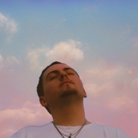Tom King Releases New Single 'Be That for Me'