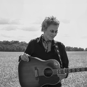Mary Gauthier Releases New Song SOME TIMES With Vince Gill Photo