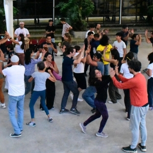 Festival De Capoeira Reúne Baile, Música Y Acrobacias En El Teatro De La Danza Guil Photo