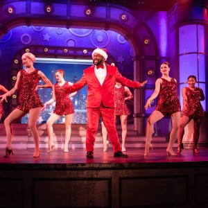 Review: A HOLIDAY SPECTACULAR Where You Least Expect It Photo