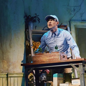 Thomas Doherty Cant Wait to Do Theater Again After LITTLE SHOP Role Photo