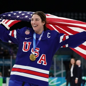 Olympic Gold Medalists Hilary Knight, Jack Hughes & Quinn Hughes to Visit THE TONI Video