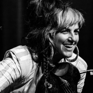 Bitch Announces Fall Tour With Indigo Girls, Crys Matthews and Co-Headlining the…