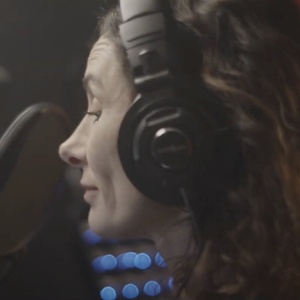 Watch: Laura Benanti in New JO - THE LITTLE WOMEN MUSICAL Music Video Photo