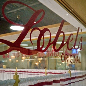 LOBEL'S ORIGINAL Debuts at Rockefeller Center to the Delight of Guests