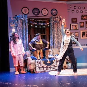 Review: A HANUKKAH CAROL, OR GELT TRIP! THE MUSICAL at Round House Theatre Photo