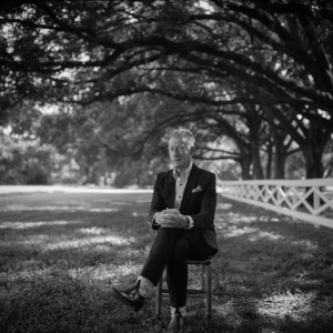 Lyle Lovett and his Acoustic Group Unveil Additional 2025 Tour Dates Photo