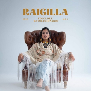 Entrevistamos a Andrea Bayardo sobre su nuevo álbum Raicilla Interview
