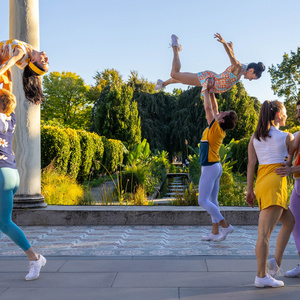 MAD ABOUT THE BOY to Return to Untermyer Park and Gardens with Tom Gold Dance Photo