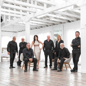 TOP OF THE WORLD " A CARPENTERS CHRISTMAS SHOW Comes to The Newton Theatre in Dec Photo