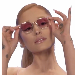 Video: WICKED Movie Cast Stars in New Promo for Viral Jonathan Bailey Glasses Photo