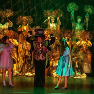 Review: ALICE ET LA PIERRE DOPAZE at La Sucrerie de Wavre Photo