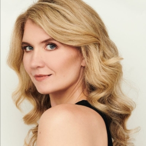 Scarlett Strallen Steps in to the Cast of OLD FRIENDS Photo