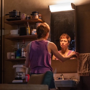 BUG on Broadway Starring Carrie Coon Extends for a Second Time Photo