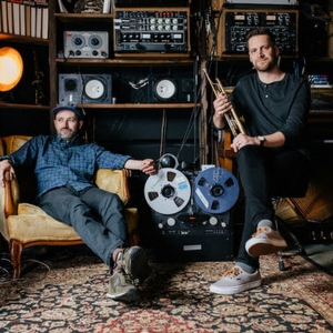 Video: S. Carey & John Raymond Release 'Blood Orange' Video From New Album…