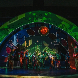Review: THE WIZARD OF OZ at Queensbury Theatre Photo