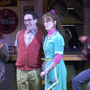 Video: First Look at WAITRESS at TUTS Houston & 5th Avenue Theatre Photo